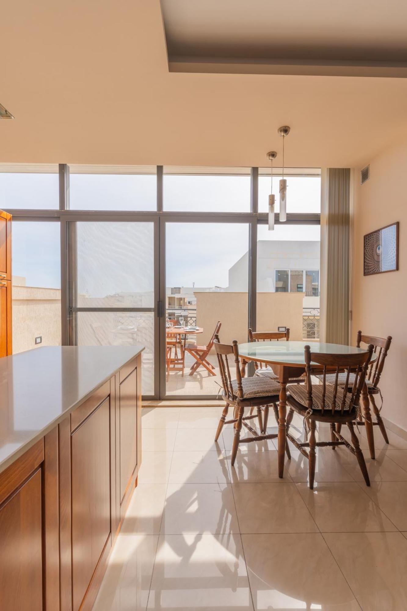 Appartement Penthouse-hosted By Sweetstay *