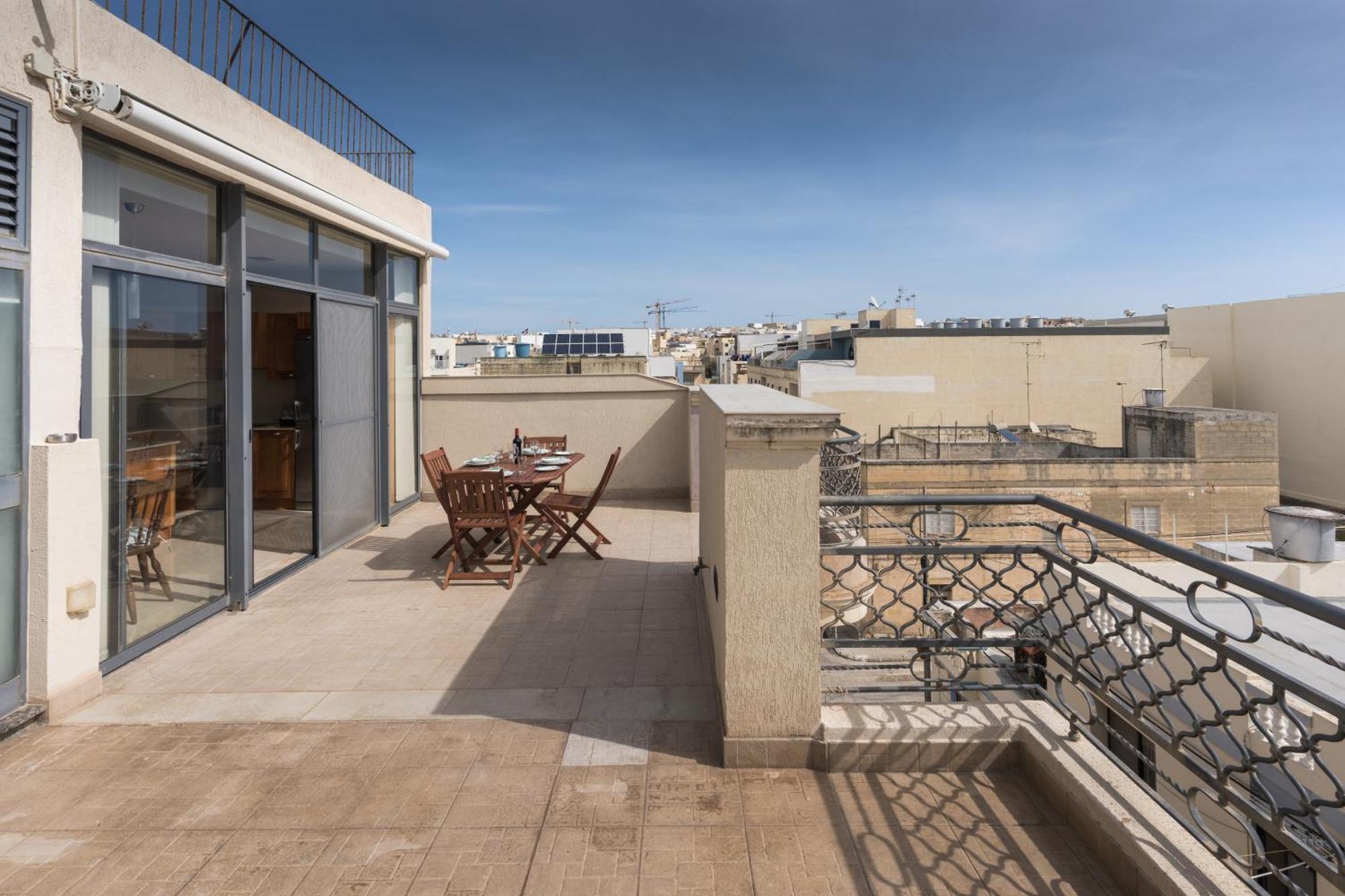Penthouse-hosted By Sweetstay * Mosta